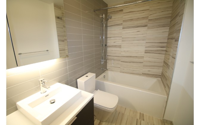 170 Bayview Avenue, Toronto, 1 Bedroom Bedrooms, ,1 BathroomBathrooms,Condominium,Success Stories,RC3,Bayview Avenue,3,1170